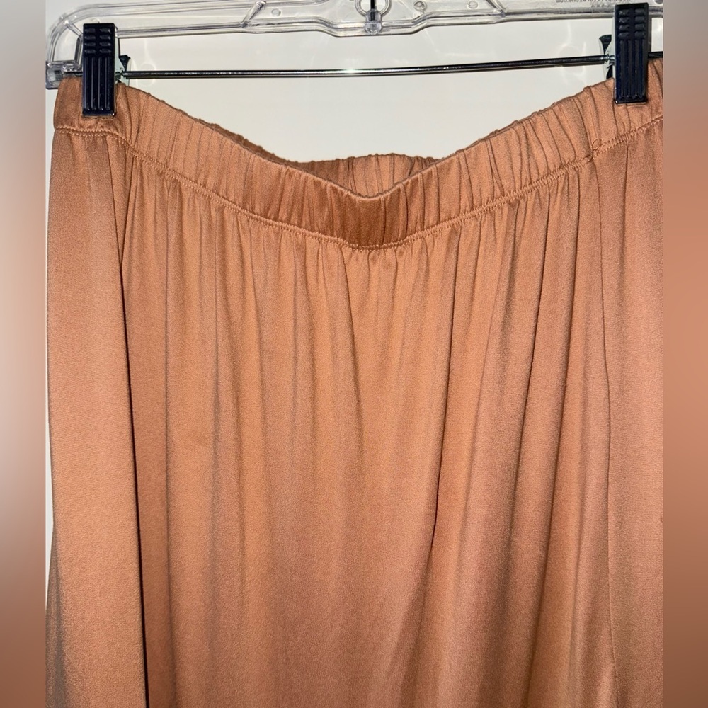 Heart Hips Tiered Maxi Skirt peach size medium - Picture 3 of 8